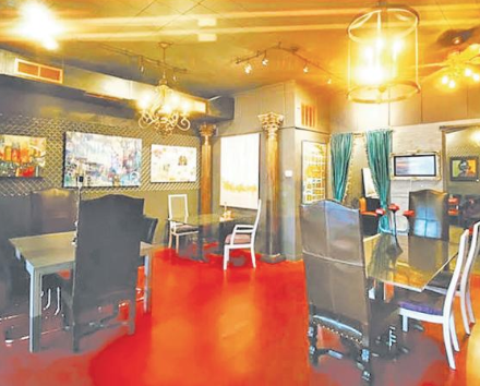 Mesa Coffee Shop Keeps Roasting