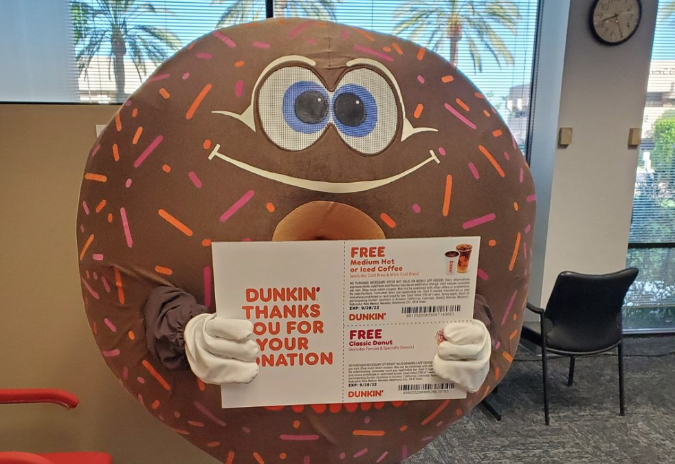 Sprinkles Stops by Blood Drive